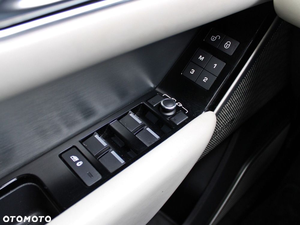 Land Rover Range Rover Velar 2018
