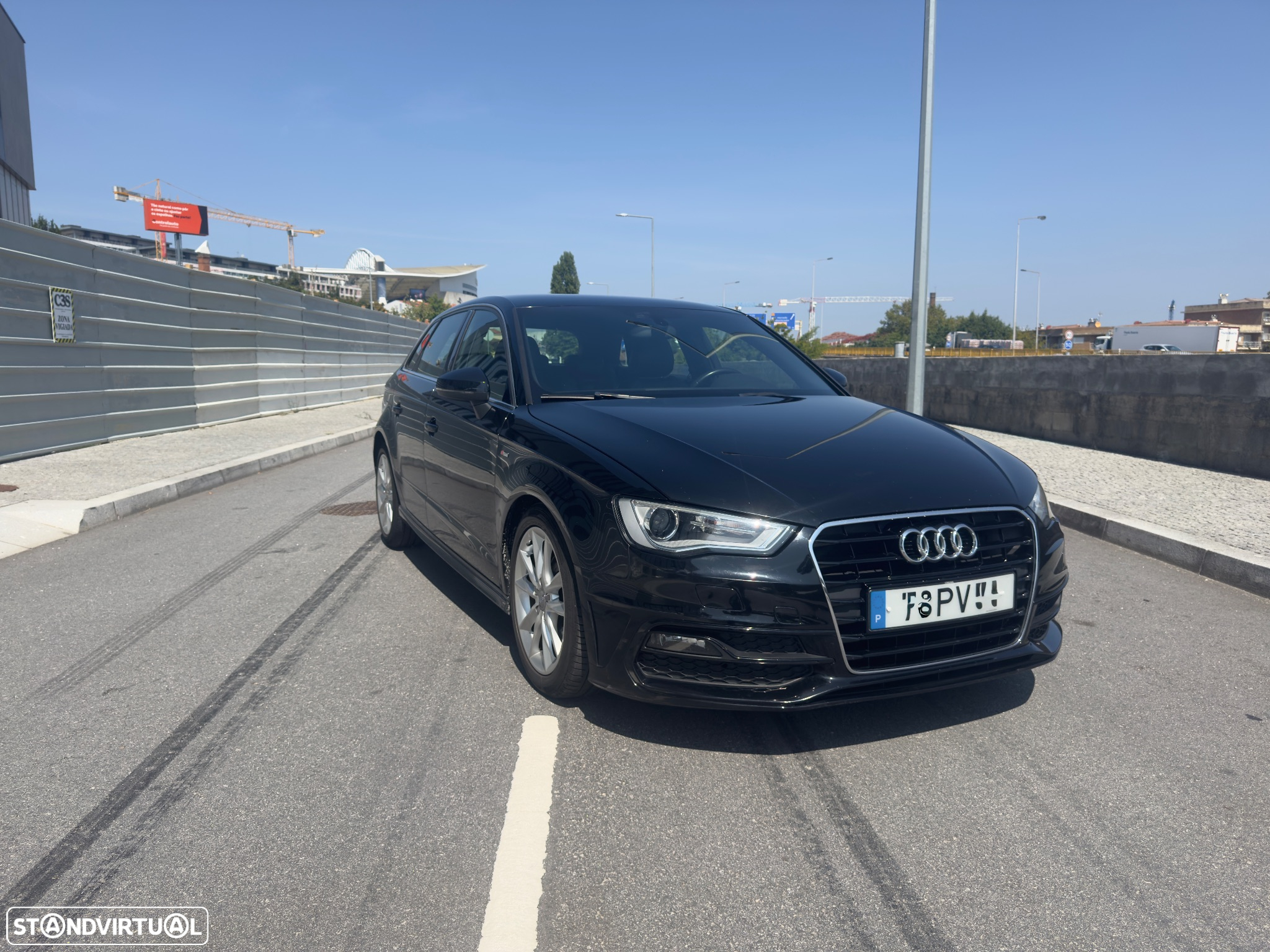 Audi A3 Sportback 1.6 TDI Attraction Ultra - 3