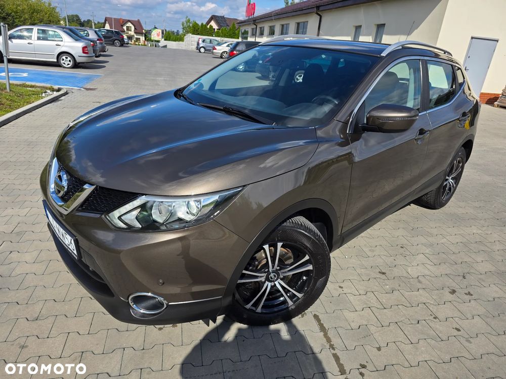 Nissan Qashqai 1.6 DIG-T N-Connecta - 2