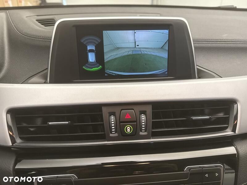 BMW X2 sDrive18i - 15