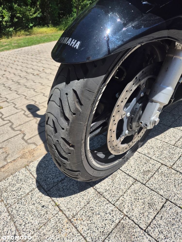 Yamaha FJR - 13