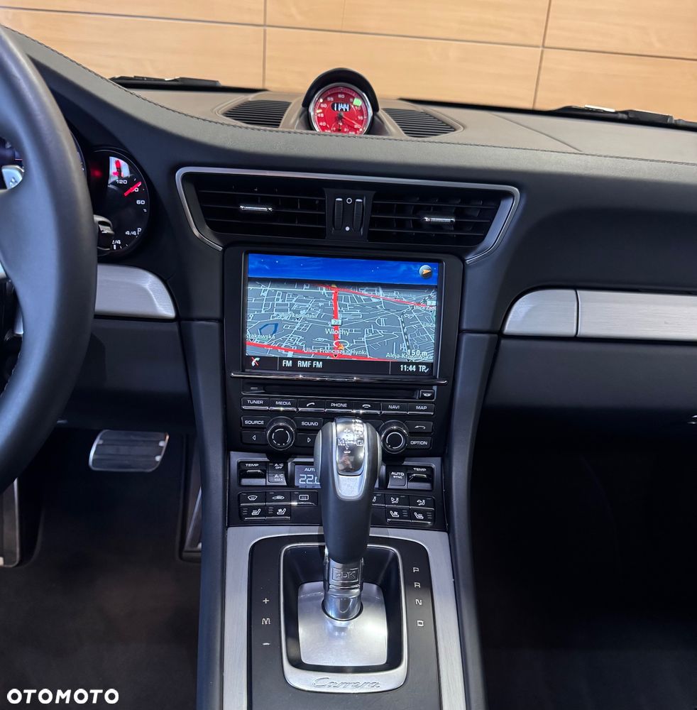 Porsche 911 Carrera S PDK - 16