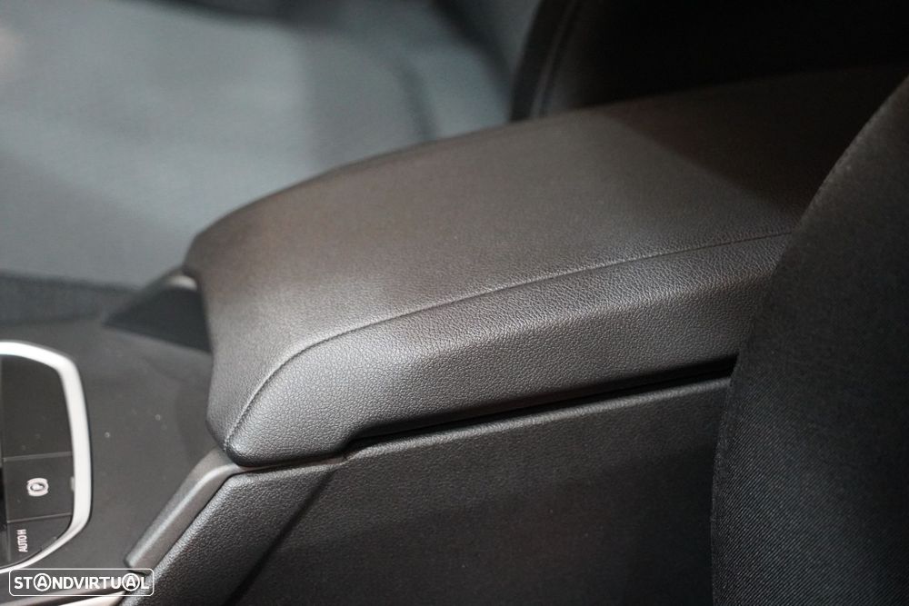 BMW 116 d Advantage Auto - 26