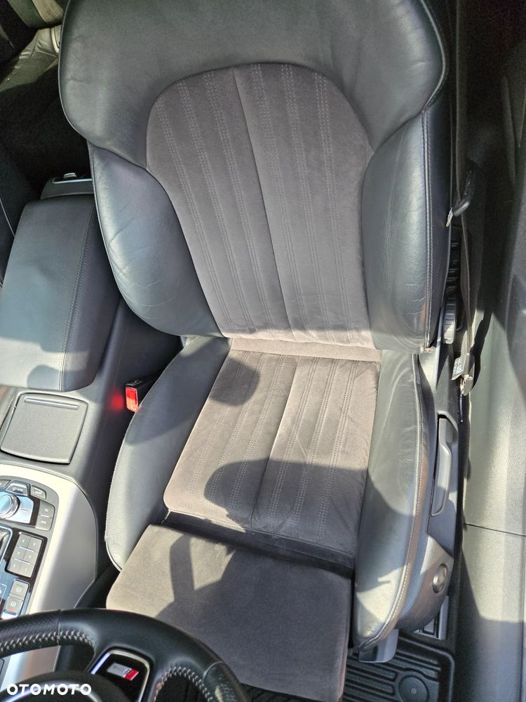 Audi A6 Avant 2.0 TDI Ultra DPF S tronic - 21