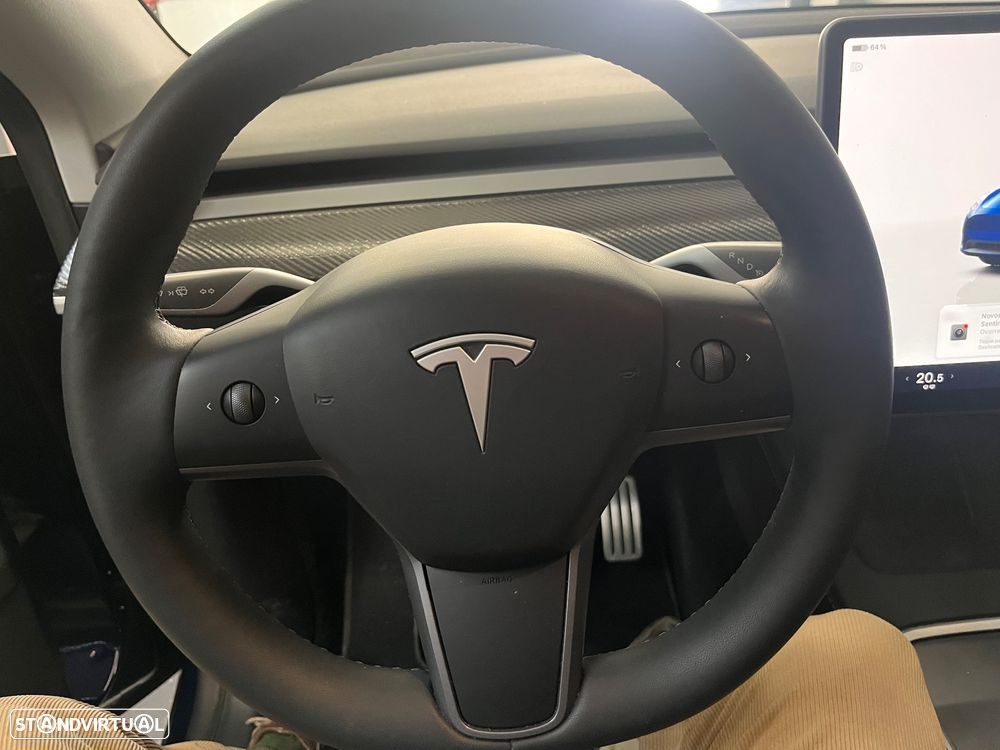 Tesla Model Y Performance Tração Integral - 22