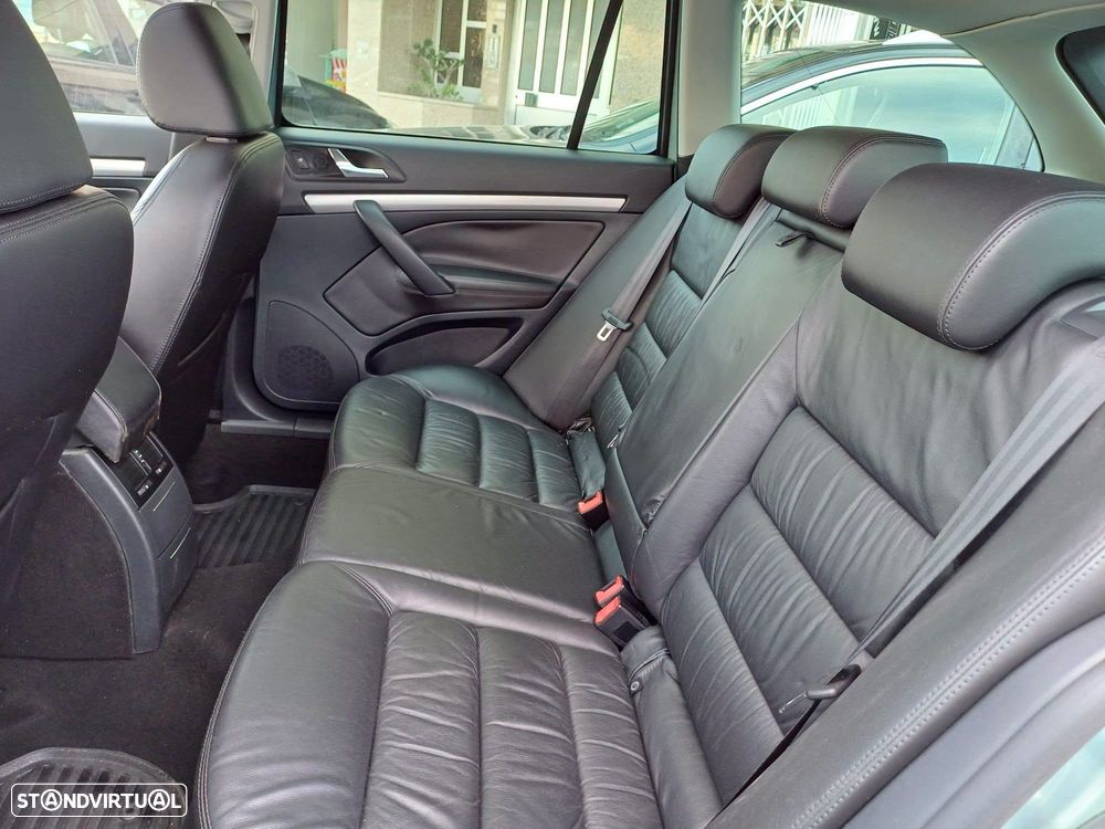 Skoda Octavia Break 1.6 TDi Sportline - 9
