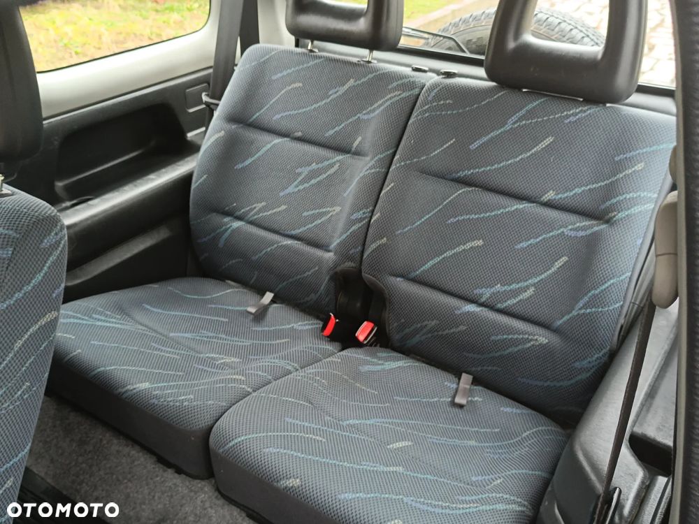 Suzuki Jimny 1.3 JLX - 9