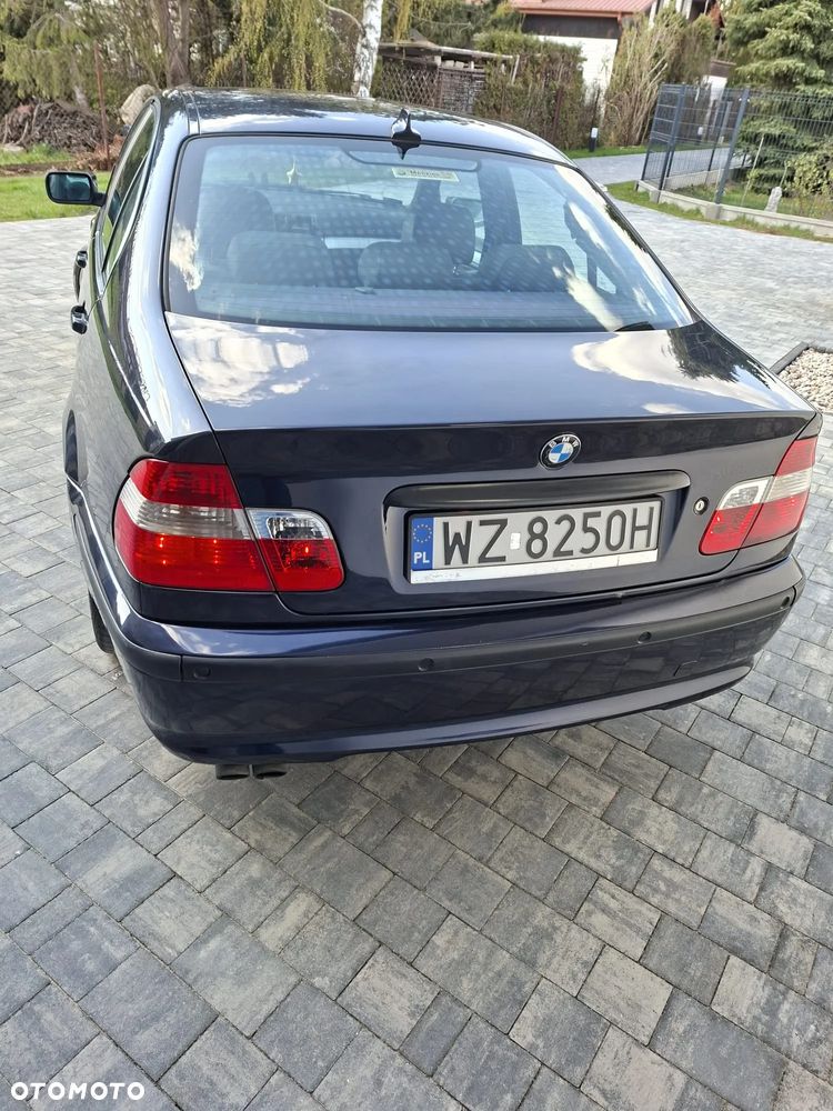 BMW Seria 3 320i Edition Exclusive - 9
