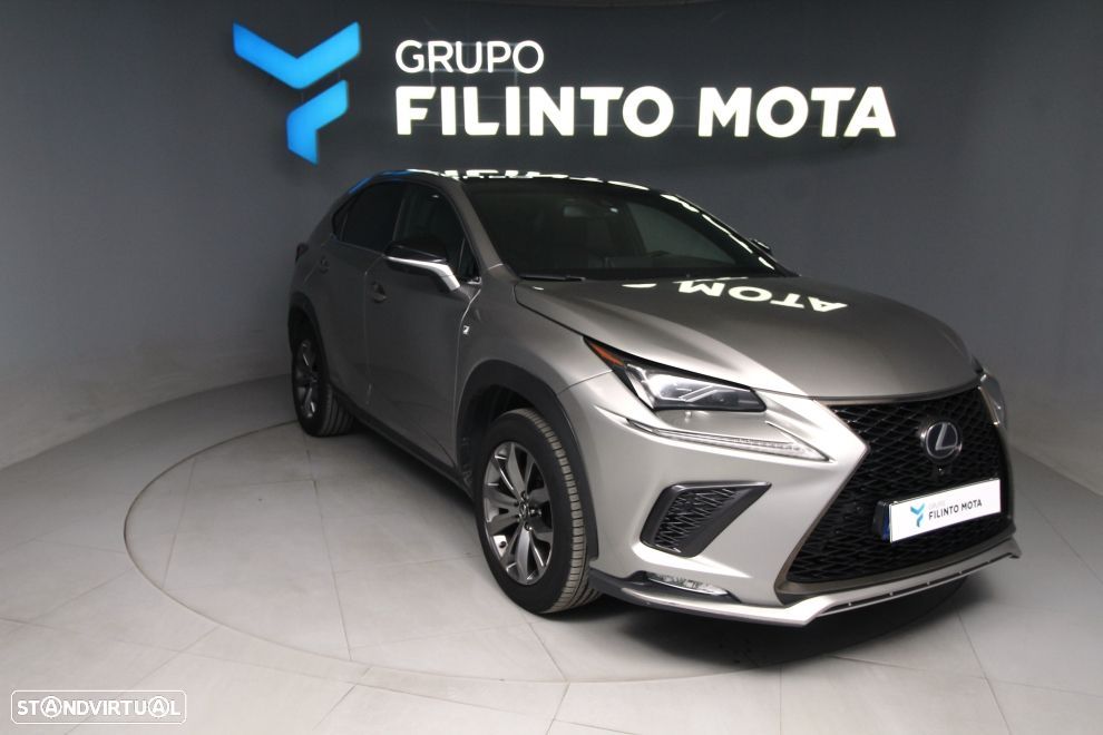 Lexus NX 300h F Sport+ 4WD - 7