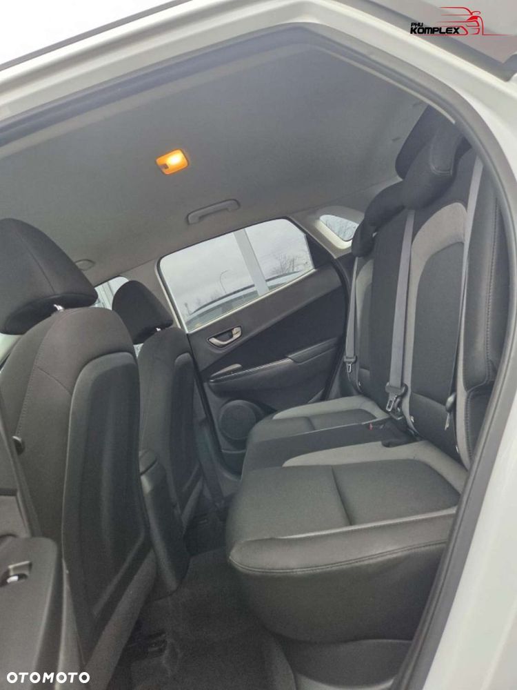 Hyundai Kona - 10