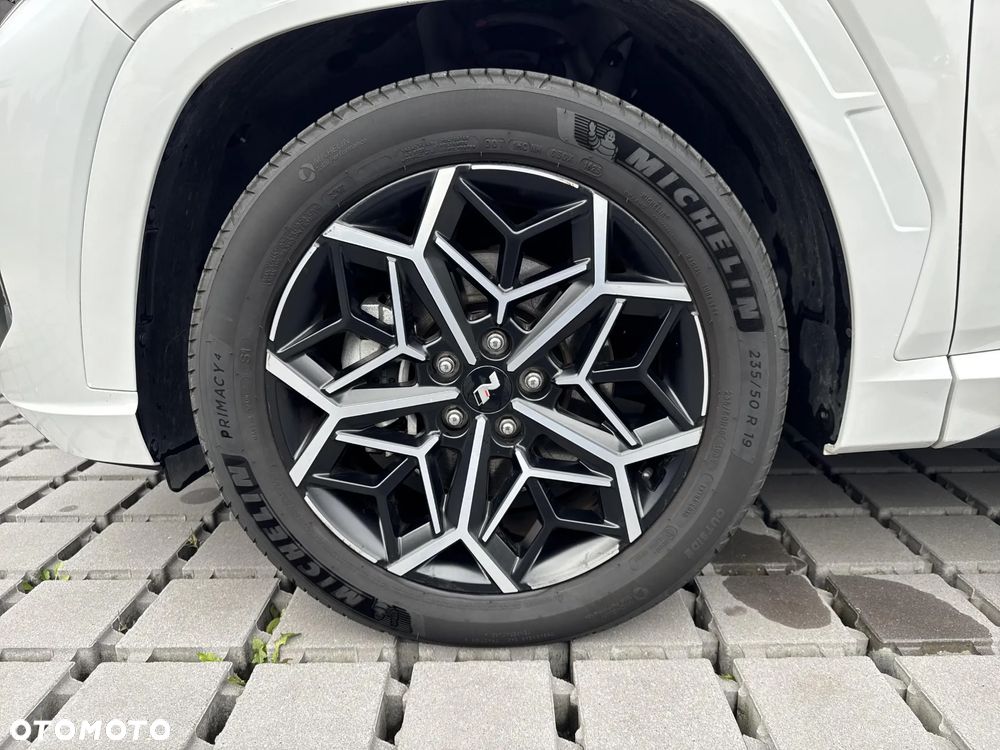 Hyundai Tucson 1.6 T-GDi HEV Executive N Line 4WD - 18