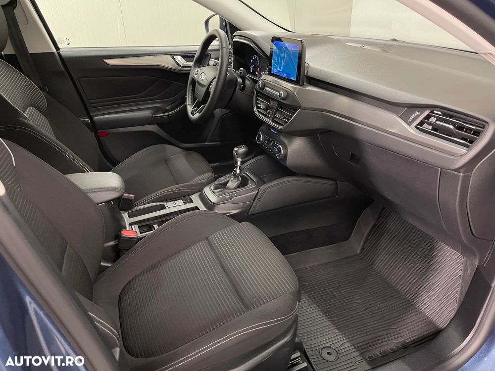 Ford Focus 1.0 EcoBoost MHEV Titanium - 9