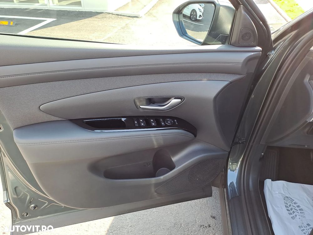 Hyundai Tucson 1.6 l 239 CP 2WD 6AT HEV Style - 11