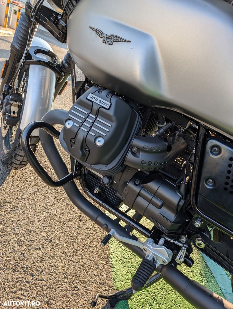 Moto Guzzi V7III Rough - 9