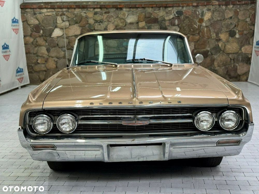 Oldsmobile Inny - 32