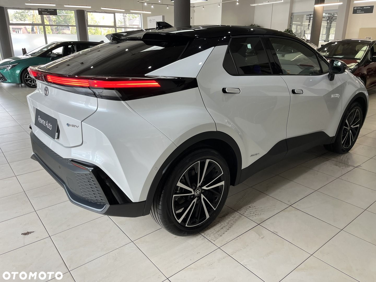 Toyota C-HR 2.0 Hybrid Dynamic Force Executive AWD - 3