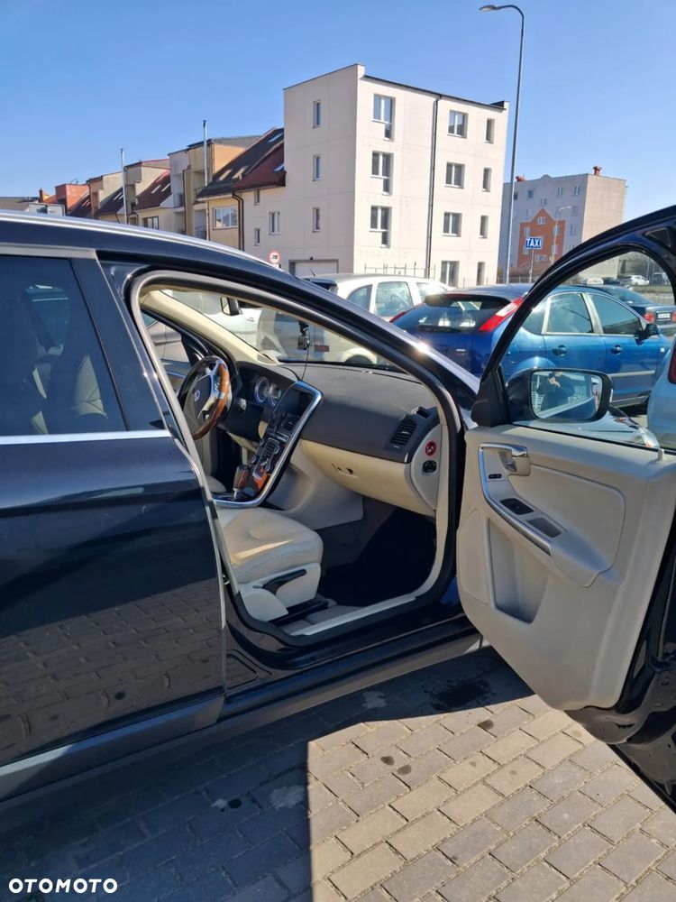 Volvo XC 60 - 15
