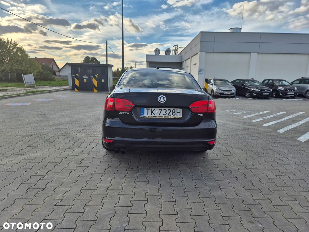 Volkswagen Jetta 1.4 TSI Highline - 3