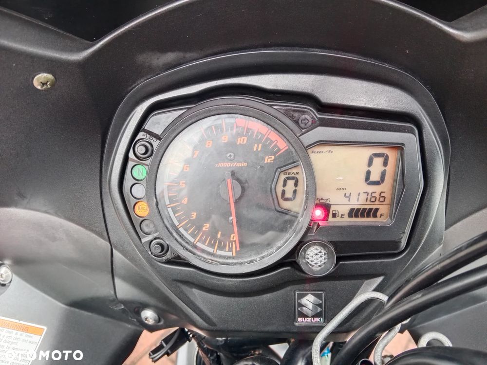 Suzuki GSX - 10