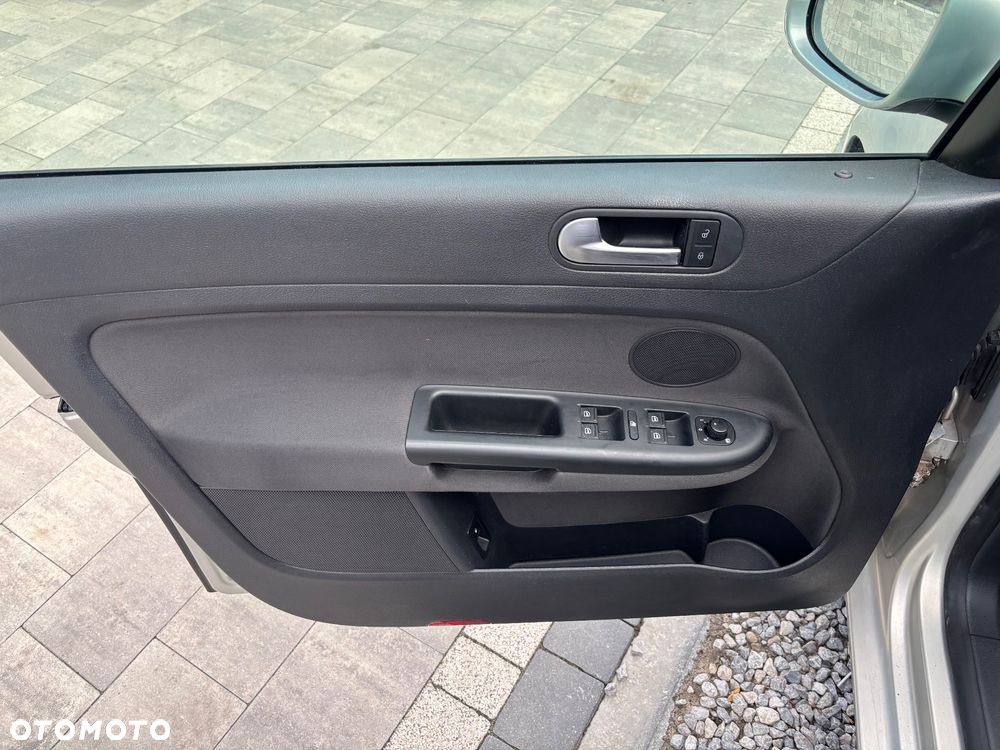 Volkswagen Golf Plus 1.4 TSI Highline - 15