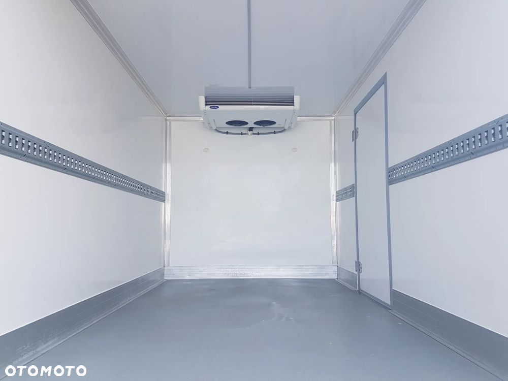 Iveco DAILY 35S16 CHŁODNIA 6EP MROŹNIA IZOTERMA GRZANIE AGREGAT CARRIER XARIOS 5 ZASILANIE Z SILNIKA + ELEKTRYCZNE - 25