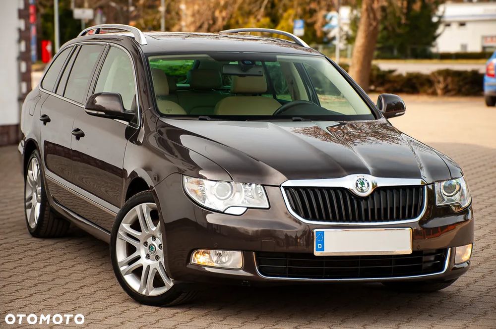 Skoda Superb 2.0 TDI DSG Exclusive - 5