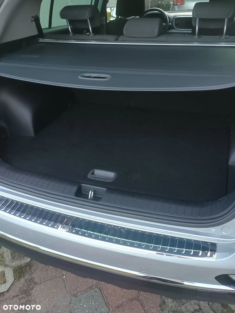 Kia Sportage 1.6 CRDI Black Edition Plus 2WD - 17