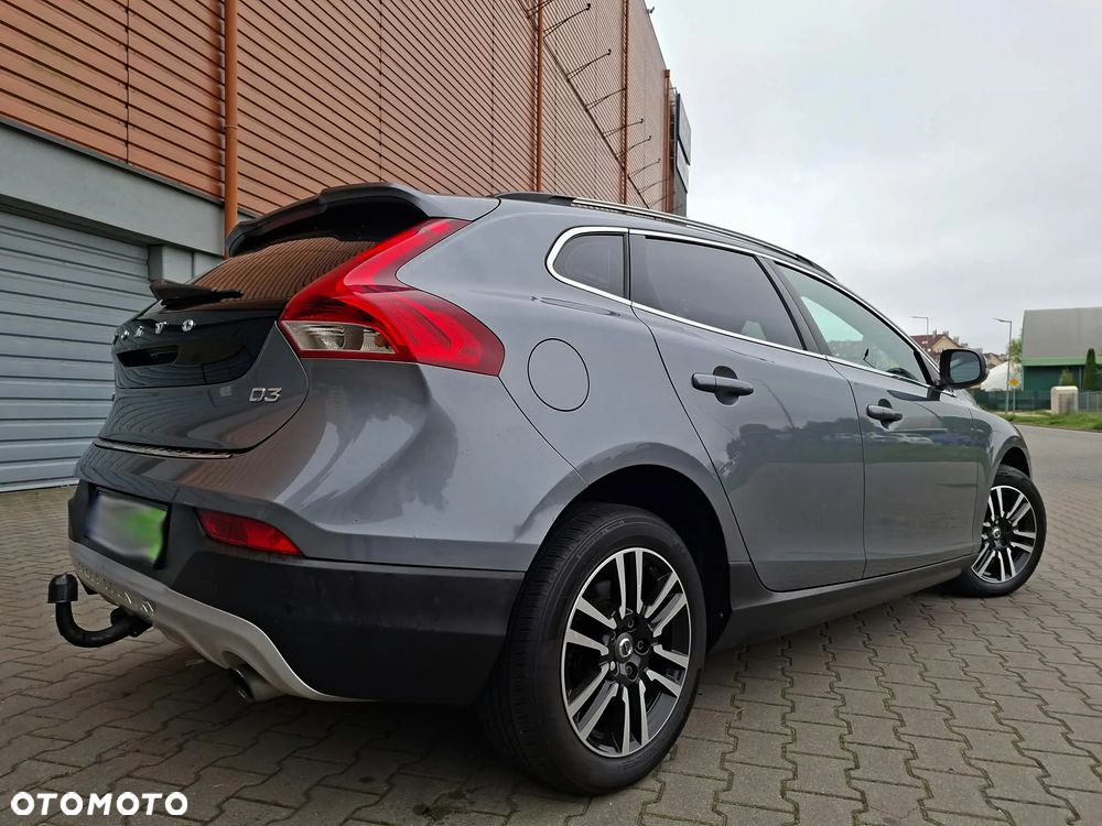 Volvo V40 Cross Country - 5