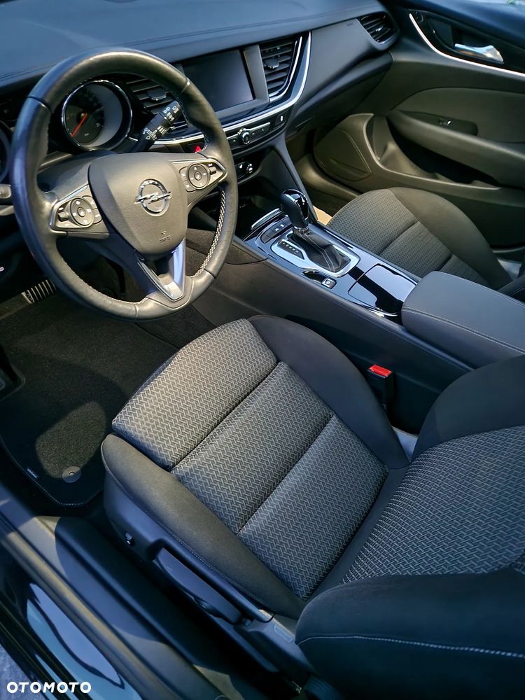 Opel Insignia - 9