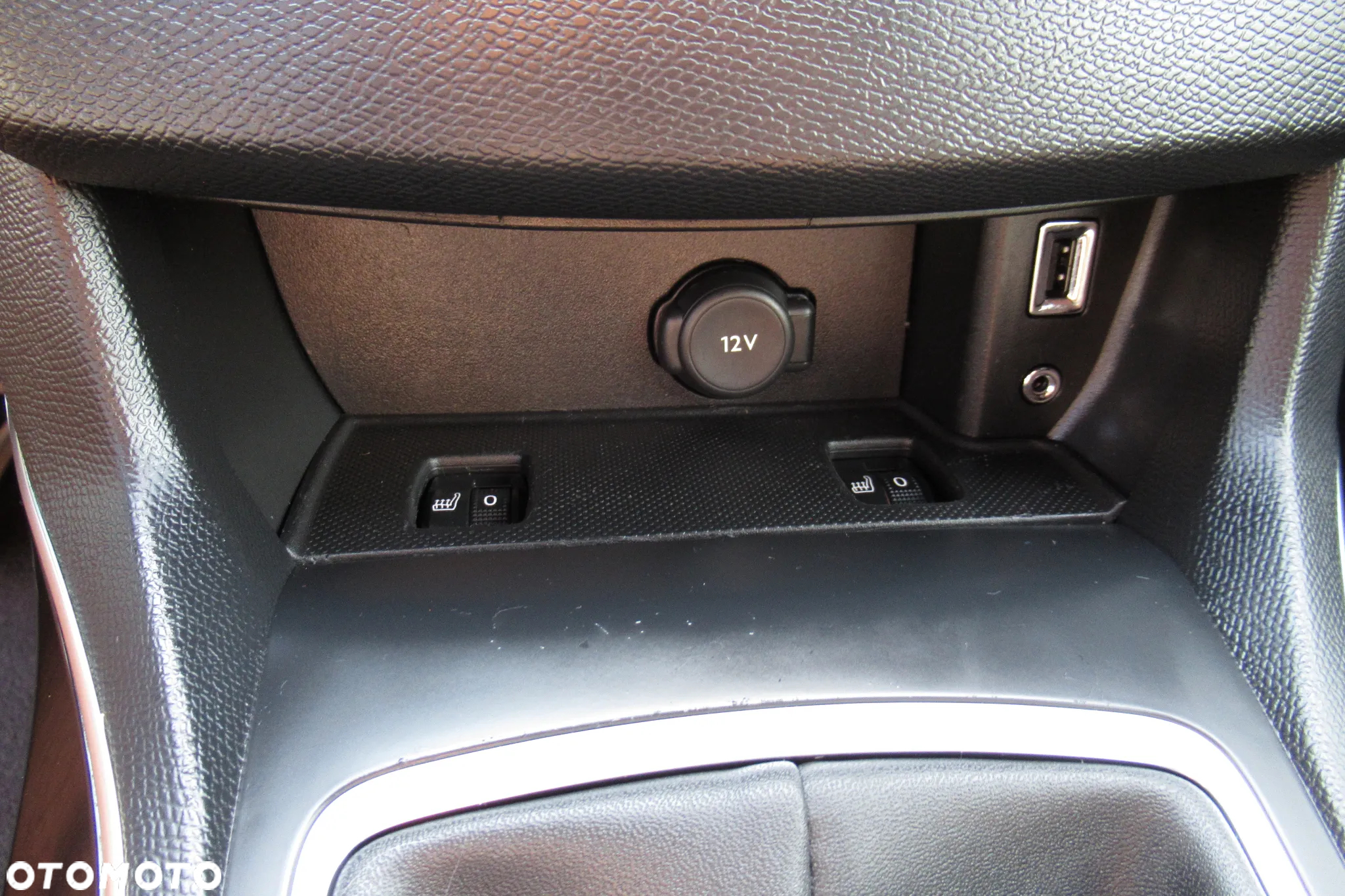 Peugeot 308 SW BlueHDi 180 EAT6 GT - 32