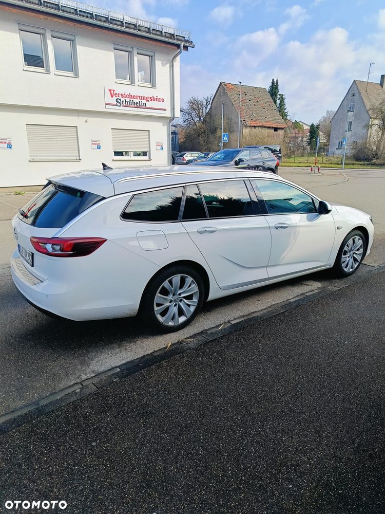 Opel Insignia - 2