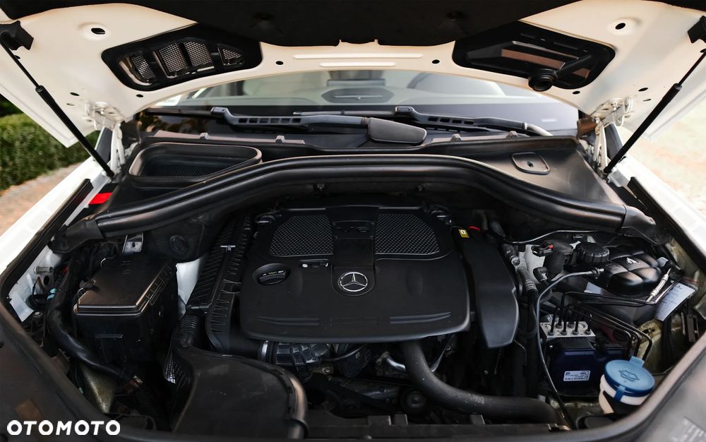 Mercedes-Benz ML - 15