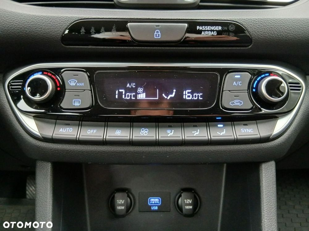 Hyundai i30 1.0 T-GDI Smart - 18