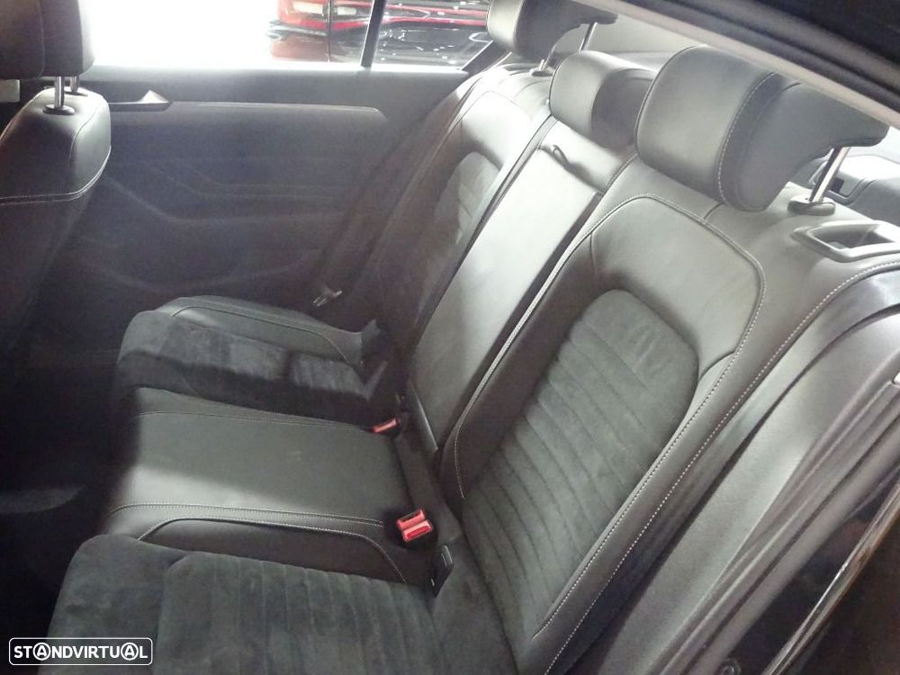 VW Passat 1.4 TSI GTE Plug-in - 33