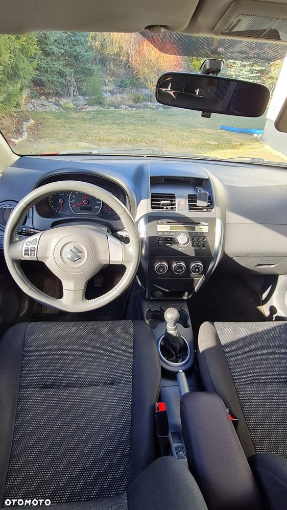 Suzuki SX4 1.6 GS / Premium - 5