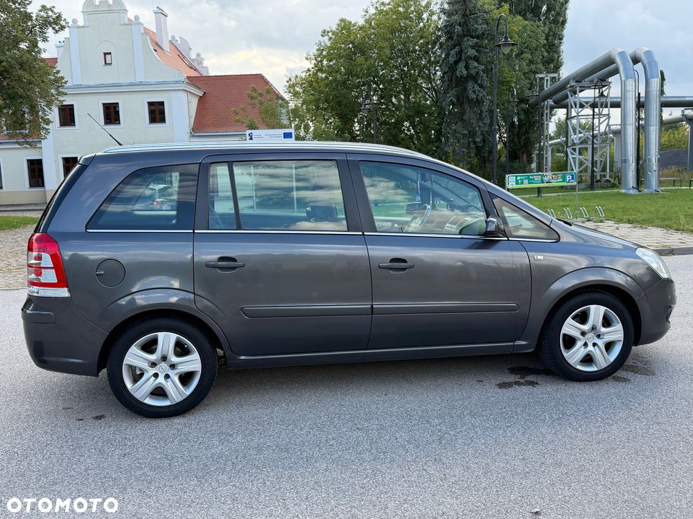Opel Zafira 1.8 Family Plus - 14