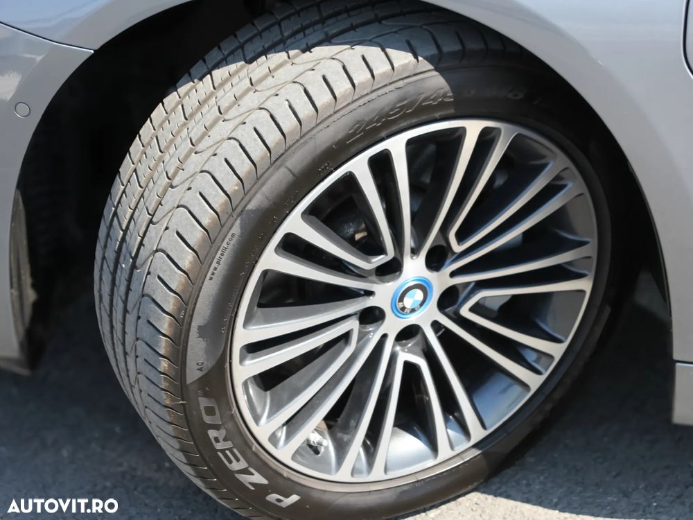 BMW Seria 5 - 23