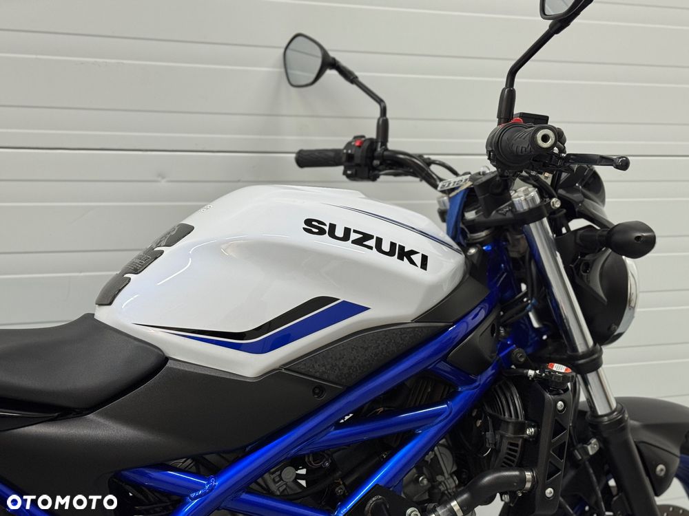Suzuki SV - 10
