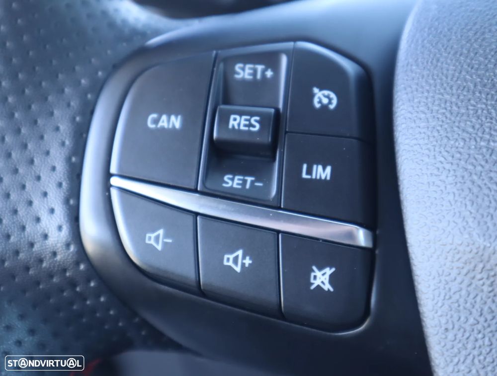 Ford Fiesta 1.0 EcoBoost ST-Line - 33