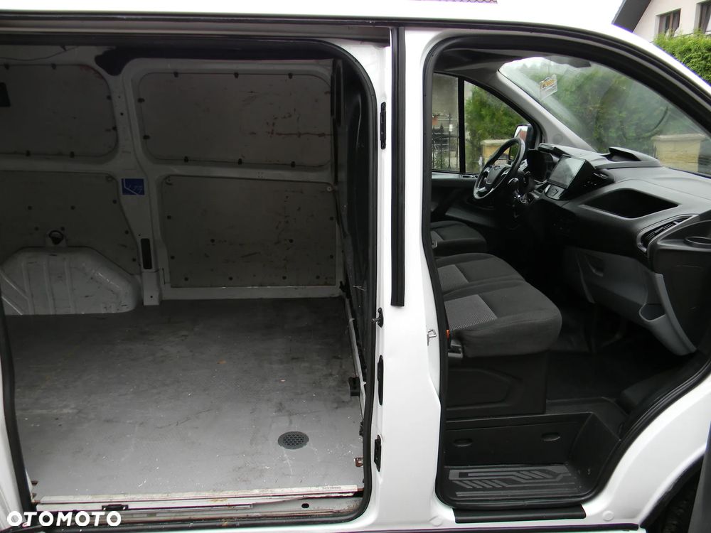 Ford Transit Custom - 9