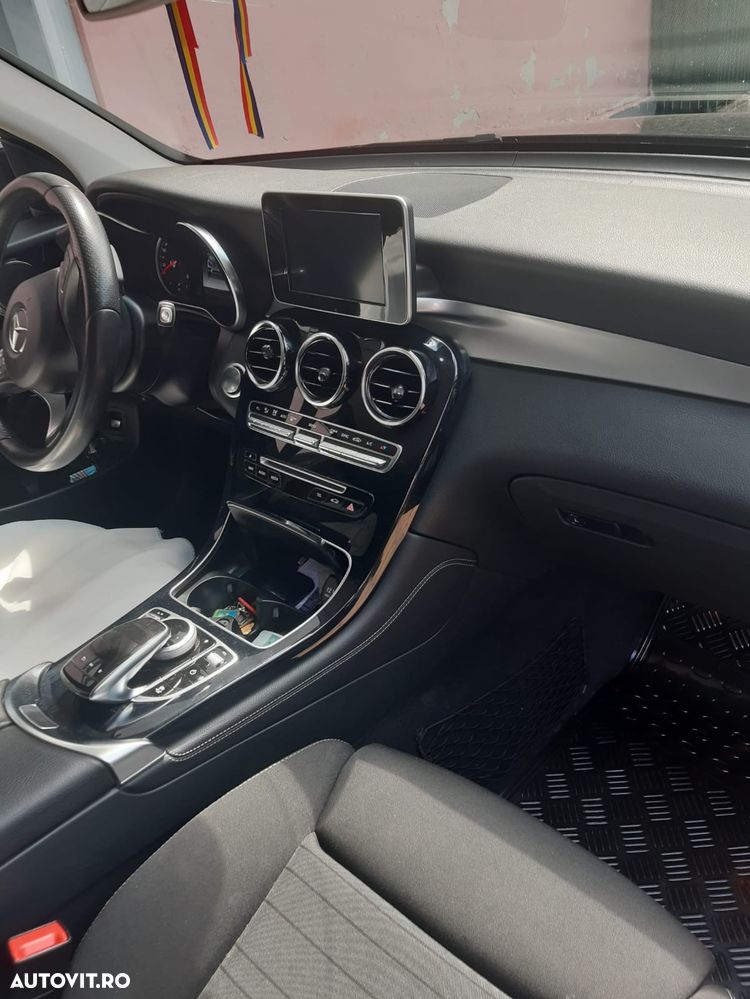 Mercedes-Benz GLC 250 d 4MATIC - 5