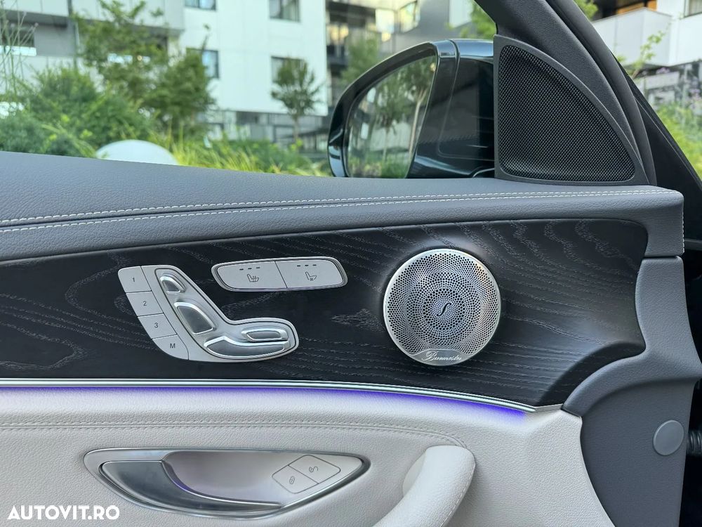 Mercedes-Benz E 300 4MATIC Aut. - 16
