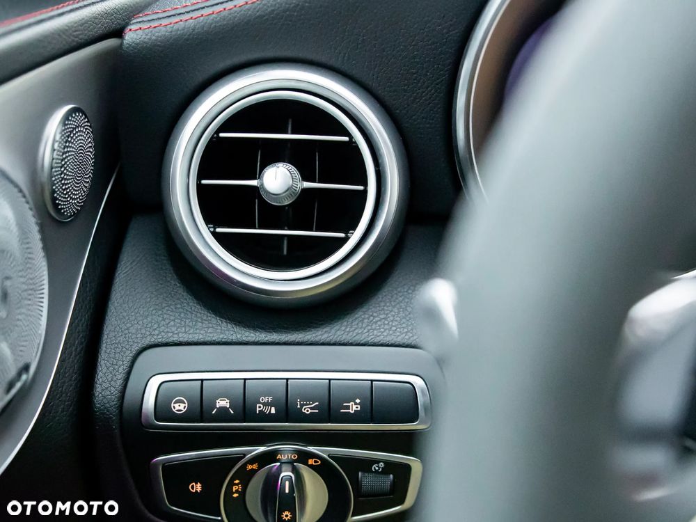 Mercedes-Benz Klasa C 63 S AMG 9G-TRONIC - 25