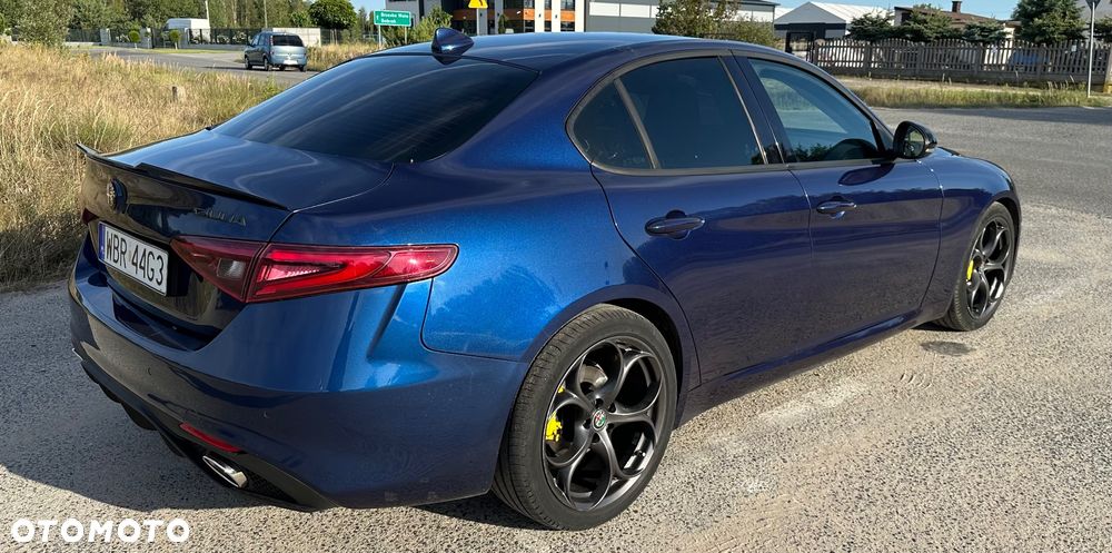 Alfa Romeo Giulia - 7