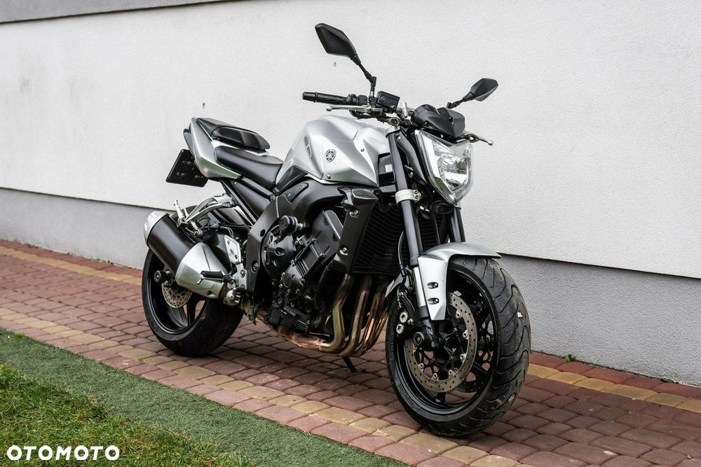 Yamaha FZ - 1