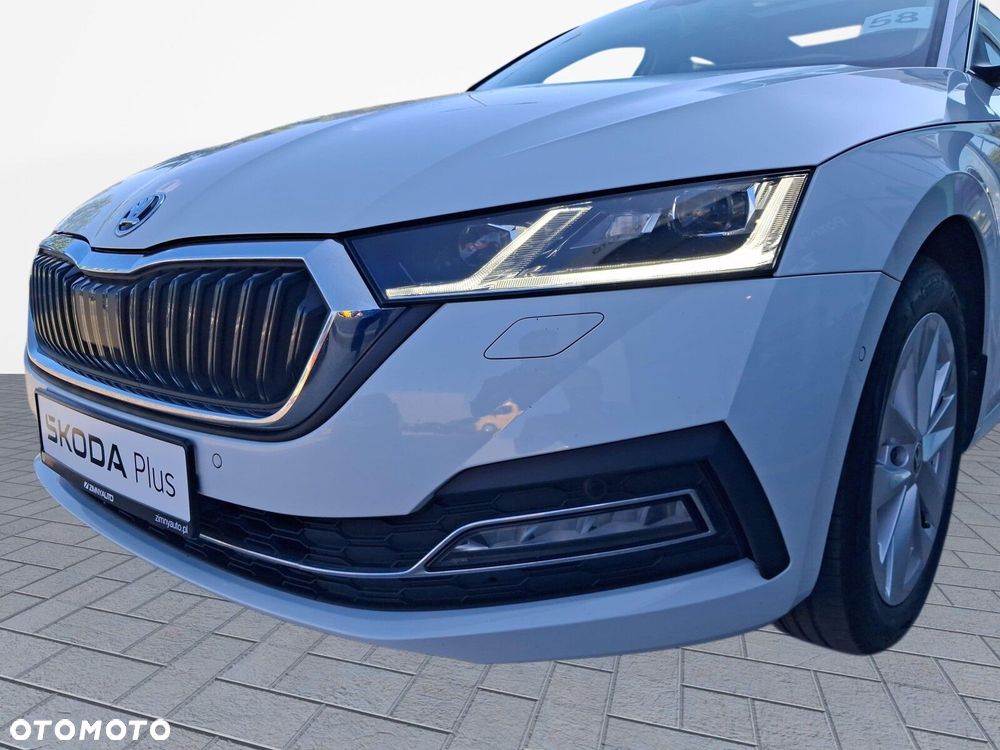 Skoda Octavia 2.0 TDI DSG Style - 38