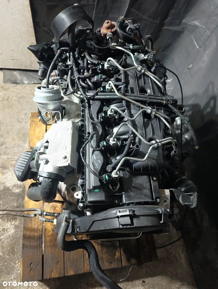 SILNIK VOLVO V70 XC60 S60 XC70 D5244T10 KOMPLETNY 10R TERMOSTAT NA 4 SRUBY - 2