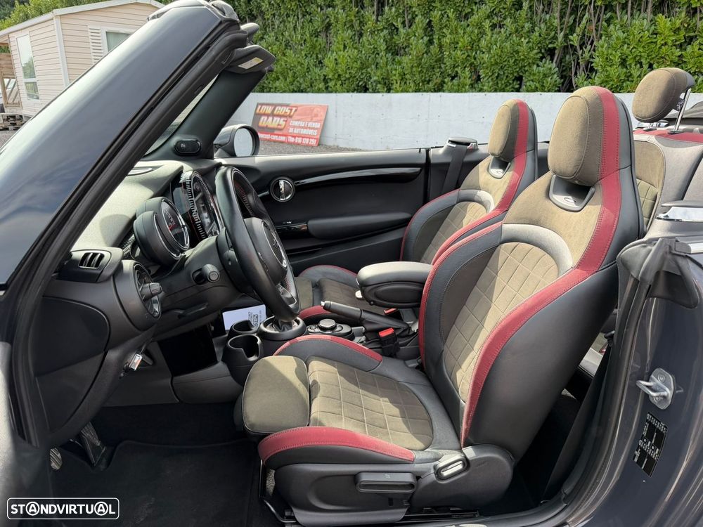 MINI Cabrio John Cooper Works - 6