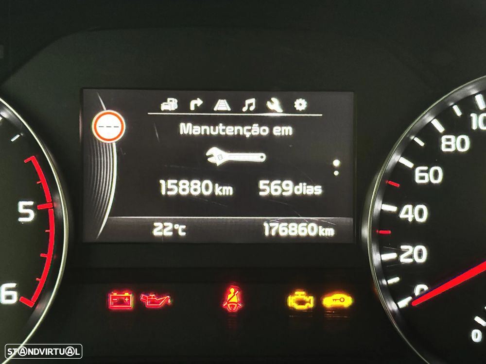 Kia Sportage 2.0 CRDI ISG GT Line - 31