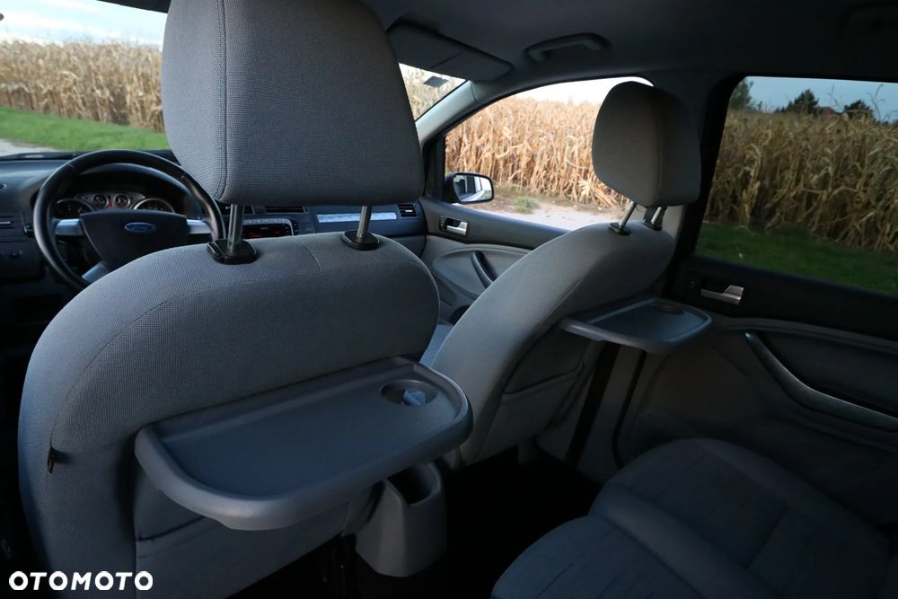 Ford C-MAX 1.8 Titanium - 29